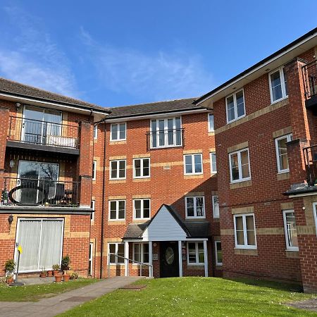 Archers 2 Bedrooms, Balcony, 2 Bathrooms, Free Parking, Wifi Southampton Exterior photo